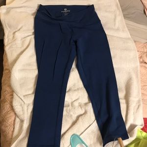 90 Degree Blue Capri Workout Leggings